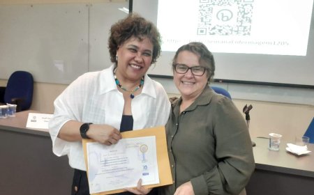 Secretária da Saúde recebe prêmio Enfermagem em Destaque da USP