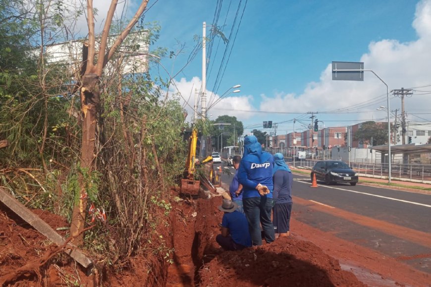 Saerp implanta rede nova de esgoto na av. Meira Júnior