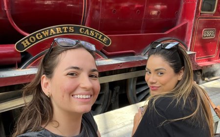 Nos Bastidores da Fama: A Jornada de Let’s Gossip no Mundo do Entretenimento