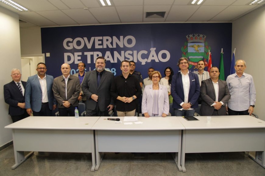 Ricardo Silva anuncia mais sete nomes do seu governo