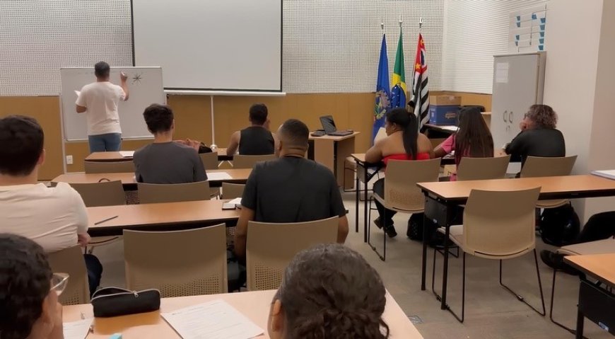 Projeto de escolarização promove desenvolvimento da alfabetização dentro do RibeirãoShopping e do ShoppingSantaÚrsula