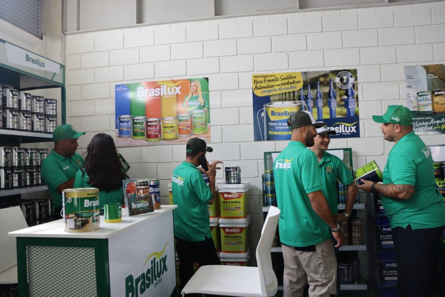 Esquadrão Brasilux visita Centro de Distribuição e protagoniza nova ação de conteúdo