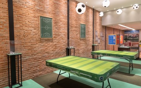 Futebol de botão e personagens clássicos reforçam a nostalgia como experiência no ShoppingSantaÚrsula