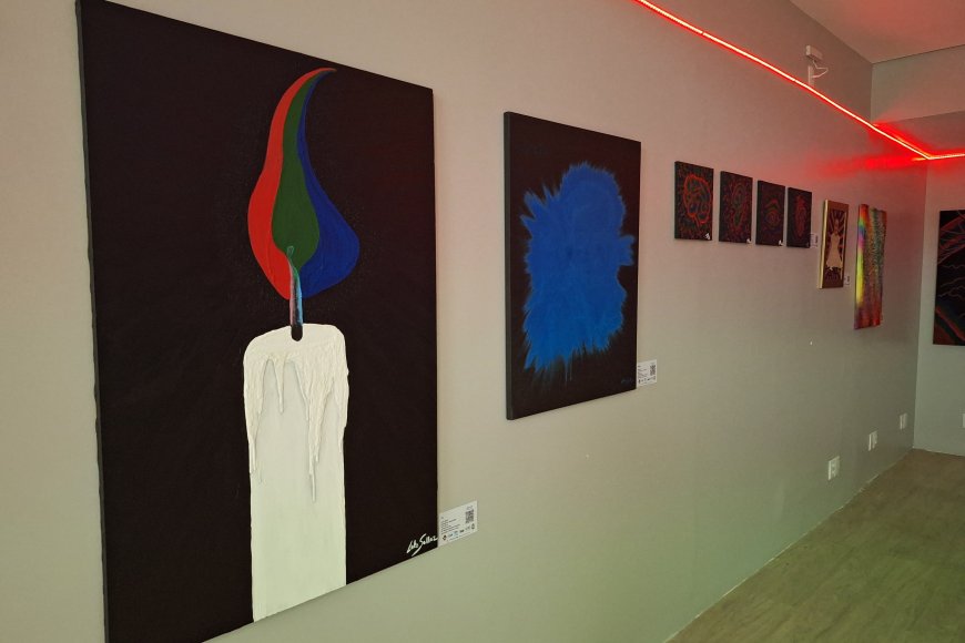 Exposição gratuita no ShoppingSantaÚrsula faz obras de arte mudarem de forma com efeitos de luz