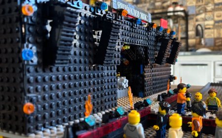 Maquete em LEGO do Ribeirão Rodeo Music para celebrar os 20 anos do evento