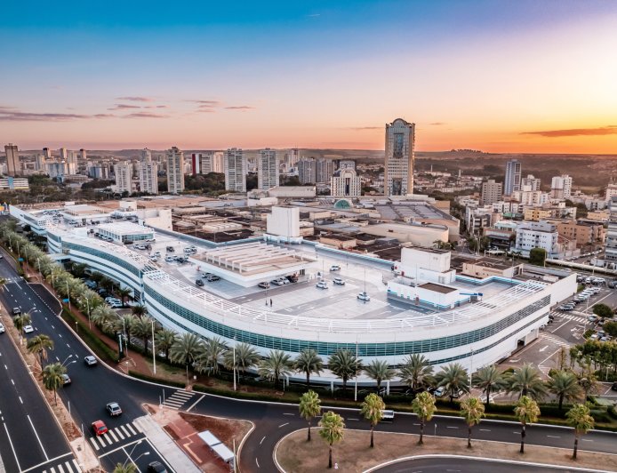 RibeirãoShopping completa 45 anos e amplia atuação com novos serviços e projetos no entorno