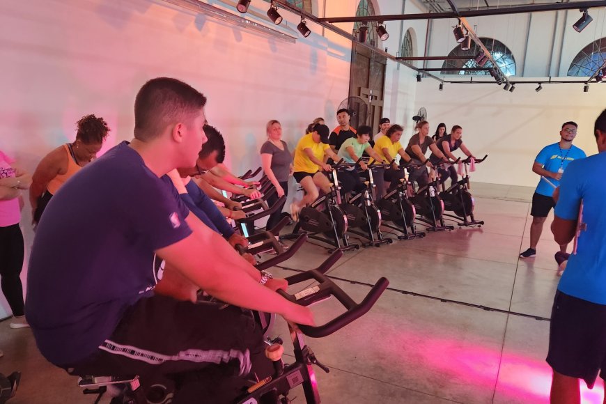 ShoppingSantaÚrsula participa do Dia do Desafio com ação gratuita de ciclismo interativo