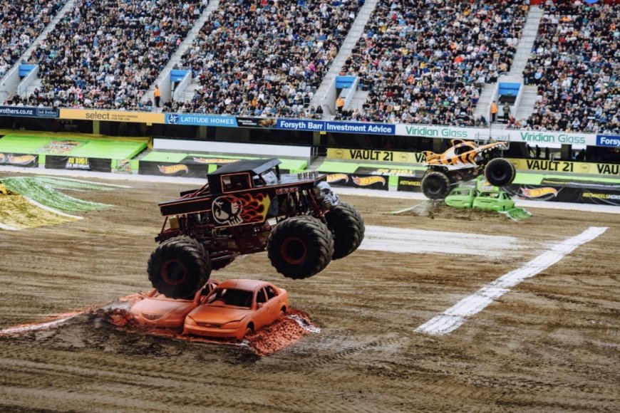 Fenômeno de público, Hot Wheels Monster Trucks Live™ anuncia nova turnê em 2027